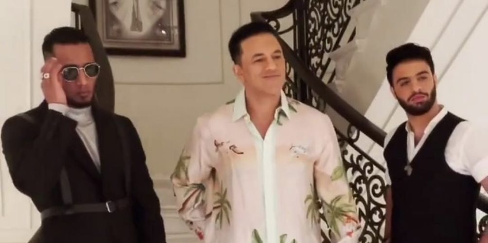 بجلسة تصوير.. ريدوان وبلعياشي ومحمد رمضان يروجون لأغنيتهم المشتركة