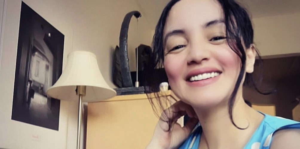 سناء عكرود: التشخيص مهنة عظيمة ومحترمة… والجمهور الافتراضي لا يكفي لصنع أيقونة