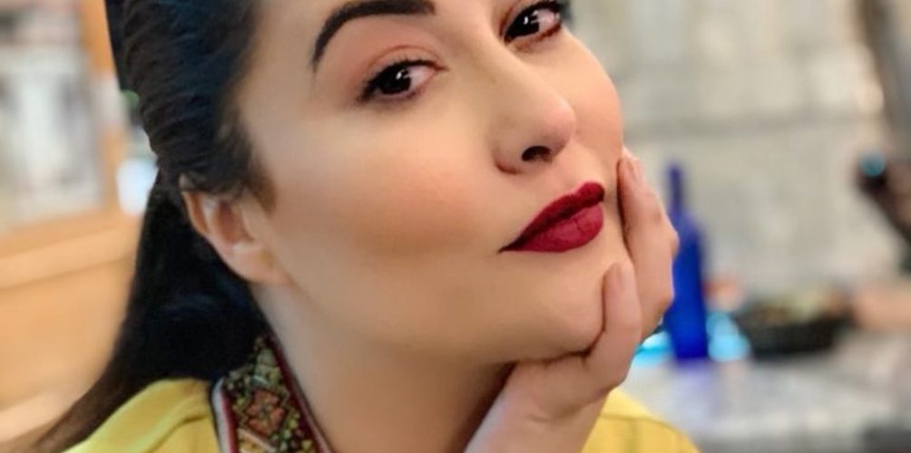 بعد نشرهم صور الإحتفال بعيد الأضحى.. فاطمة الزهراء الجوهري تثور في وجه الفنانين