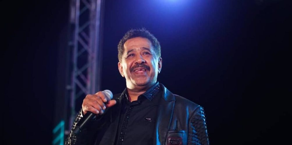 في مصر..الشاب خالد يشعل منصة الساحل الشمالي