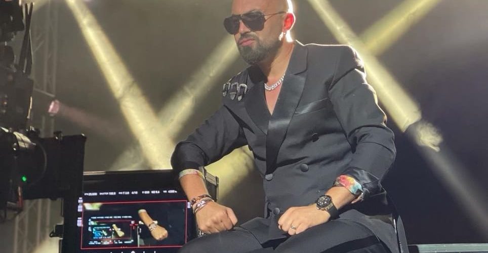 بعد أغنية طاي طاي.. عصام وشمة يشوق جمهوره بعمل فني جديد