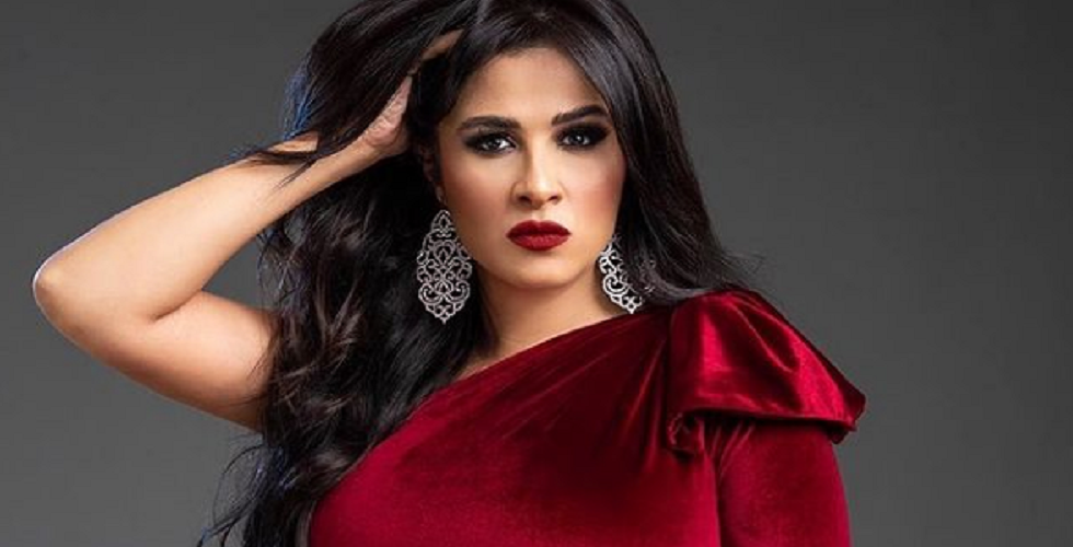 منذ بداية أزمتها الصحية.. ياسمين عبد العزيز توجه رسالة إلى جمهورها