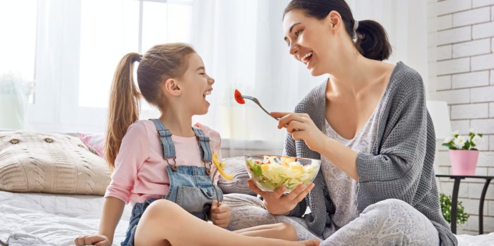 تتعلق بالرفاهية العاطفية.. دراسة تكشف فوائد تناول الفواكه والخضروات على الصحة العقلية