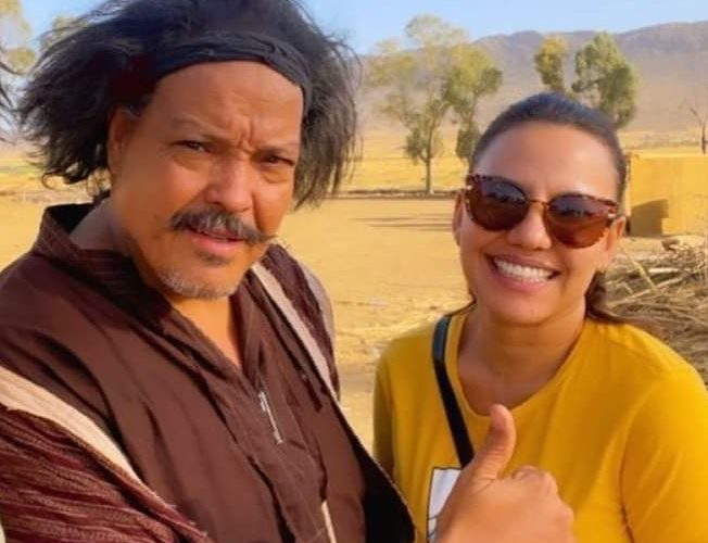 في دور زينب.. الفنانة حسناء مومني تنتهي من تصوير مشاهد سلسلة الصك وغنيمة