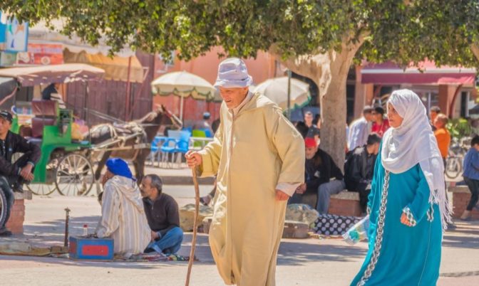 بمناسبة اليوم العالمي للمسنين.. أستاذ علم الإجتماع يفسر أسباب إرتفاع نسبة الشيخوخة في المغرب