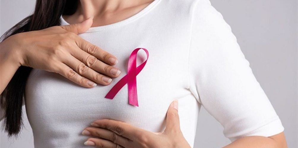 هل سرطان الثدي مميث؟.. أخصائية في جراحة الثدي تجيب