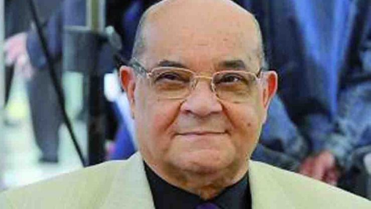 صاحب أغنية « قولولها الممرضة ».. الفنان الجزائري رابح درياسة في ذمة الله