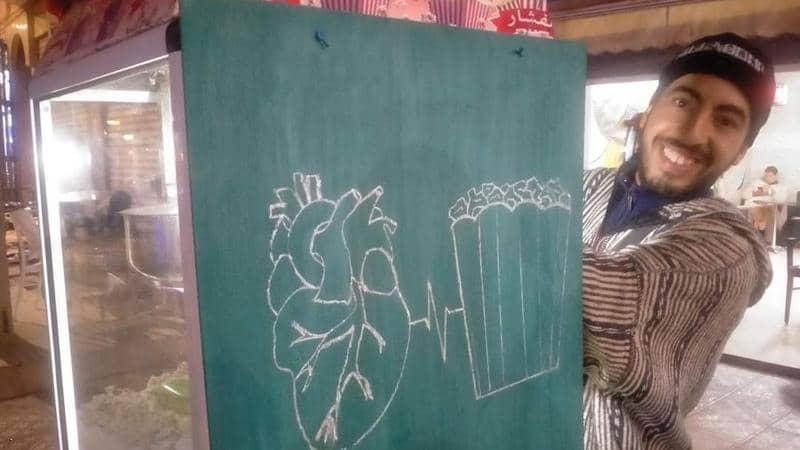 بادر إنسانيا لعلاج صديقه.. نوح يكشف لموقع « لالة بلوس » الحالة الصحية لعثمان