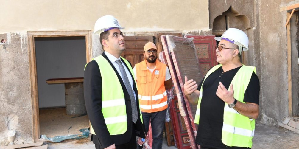 « من بين أهدافه استقطاب 1000 موهبة.. وزير الشباب والثقافة والتواصل بنسعيد يزور مشروع « نجوم جامع الفناء