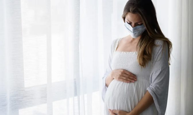 دراسة: الحوامل بذكور والمصابات بكورونا يواجهن مخاطر أكبر من الحوامل بإناث