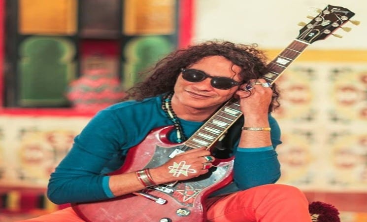 بمناسبة ذكرى المسيرة الخضراء.. الفنان جبارة يكرم المرأة المغربية (فيديو)