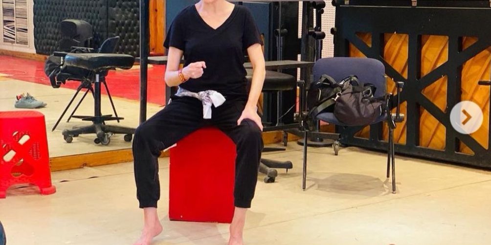 في القاهرة.. لطيفة أحرار تؤطر ورشة التعبير الجسدي (صور)