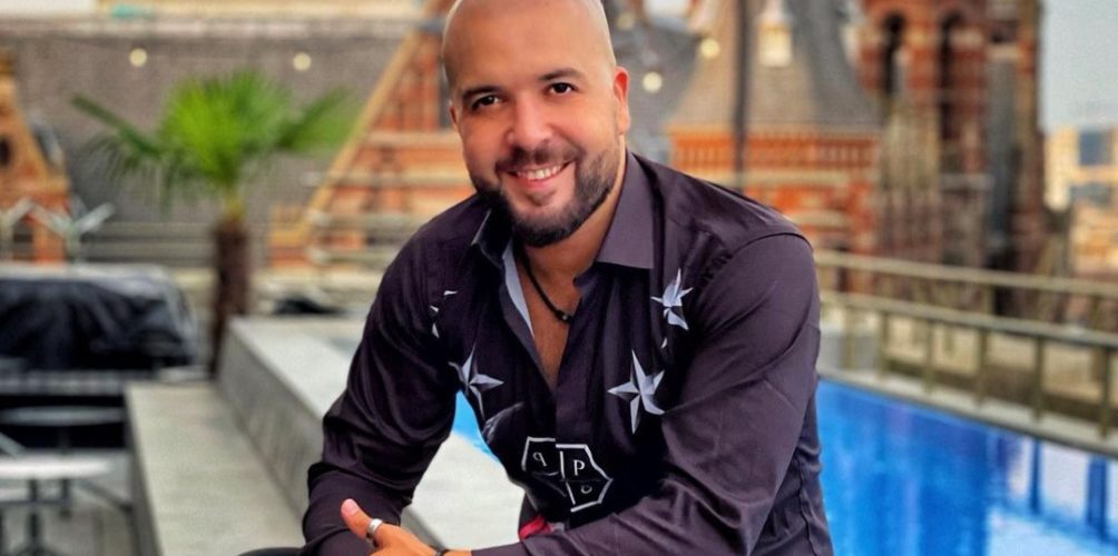 الدوزي: المرأة أحلى هدية من السماء