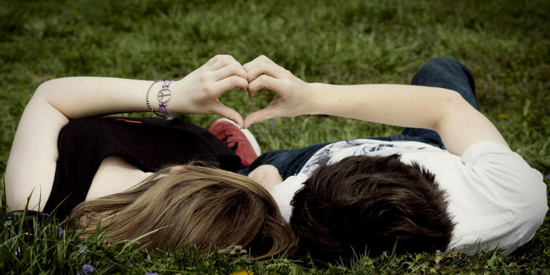 العلاقات الرضائية والحجاب والمثلية.. دراسة ترصد آراء المغاربة وخبراء يفسرون