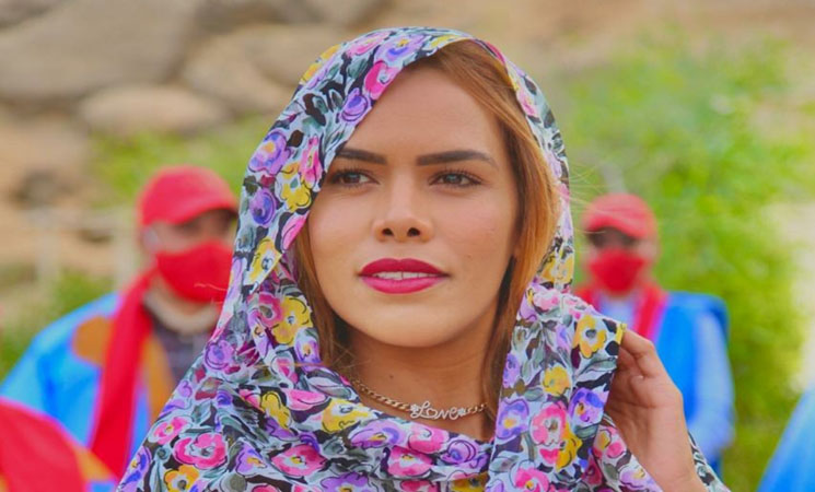 نجمك ساطع يا بلادي.. جديد الفنانة الصحراوية  زمرد بمناسبة ذكرى المسيرة الخضراء(فيديو)