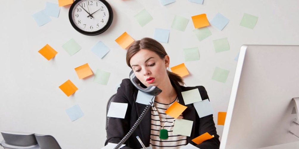تزيد من خطر الإصابة بأمراض خطيرة.. ضغوط العمل والمخاوف المالية