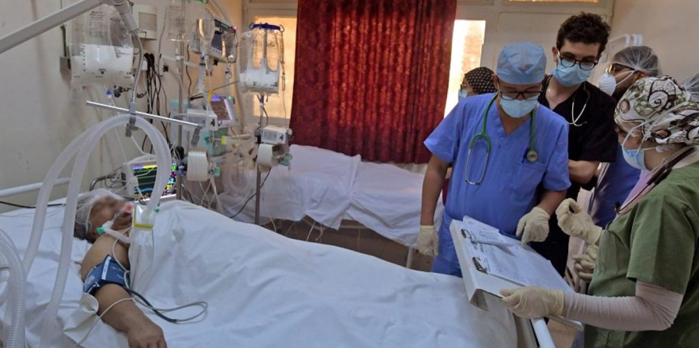 منظمة الصحة العالمية: أوميكرون شديدة العدوى لكن لا يجب الشعور بالذعر
