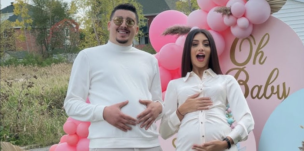 بفيديو الكشف عن جنس مولودها الأول.. مريم أصواب في صدارة الطوندونس على اليوتيوب (فيديو)