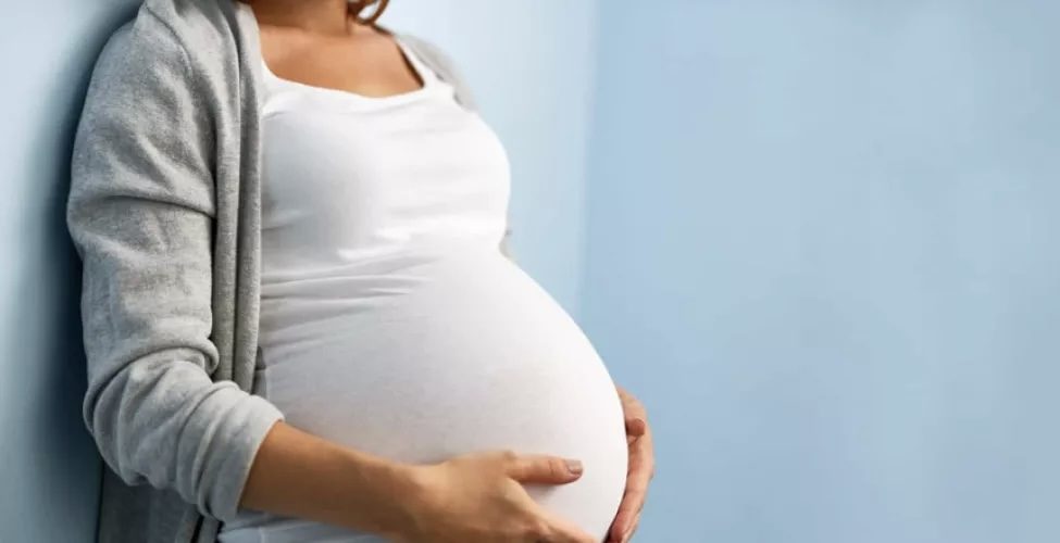 حالة نادرة.. امرأة حامل بجنين في الكبد عوضا عن الرحم