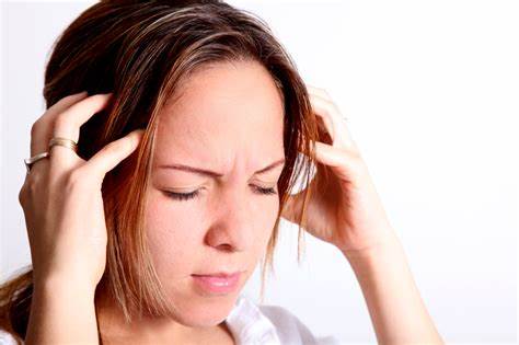 هل الألم المزمن يعرض الأشخاص للسكتة الدماغية؟.. دراسة حديثة توضح