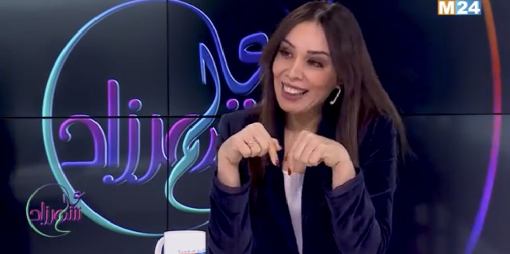 على اليوتيوب.. سناء رحيمي تنتقد ناشري « التفاهة » (فيديو)