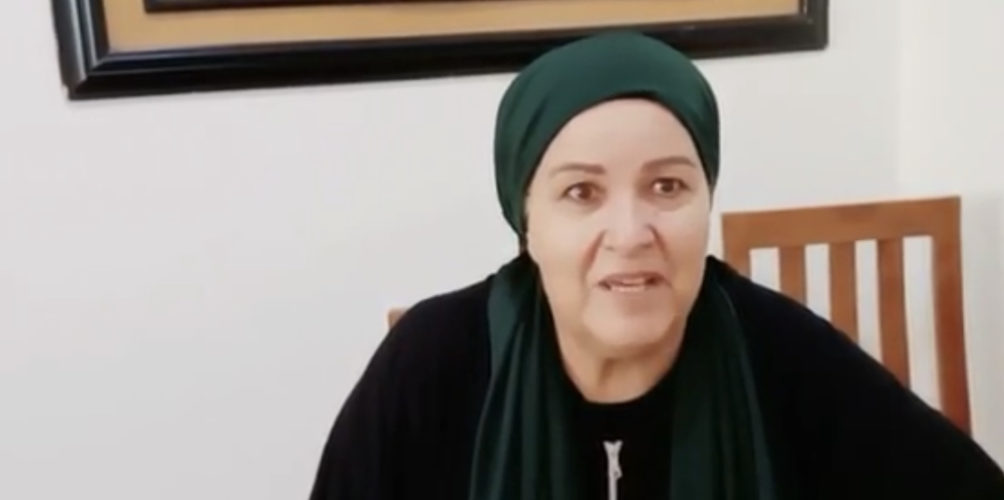 فاطمة وشاي: باركة من التفاهة على اليوتيوب! (فيديو)