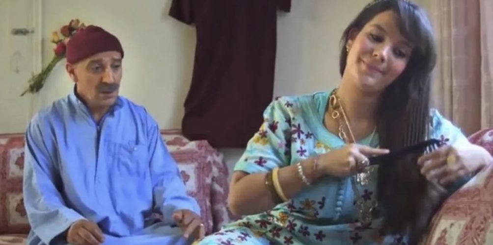 بعد أن اشتهرت بدور “زهرة” في سلسلة “كبور والشعيبية”.. سميرة هشيكة تحصل على الدكتوراه (صور)