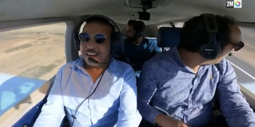 خوف وهلع.. عزيز داداس ضحية كاميرا « مشيتي فيها » (فيديو)