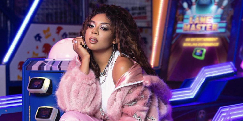 كتبتها ولحنتها رفقة زوجها.. جايلان تزيل الستار عن جديدها « وي وي » (فيديو)