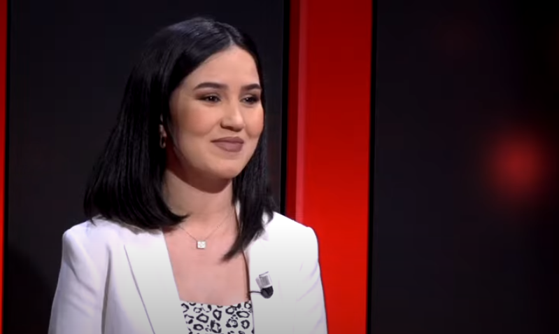 هند بنجبارة: دوري فالمكتوب زوين… وقصتو جريئة وفرحت مللي تعالجت فالتلفزة المغربية (فيديو)