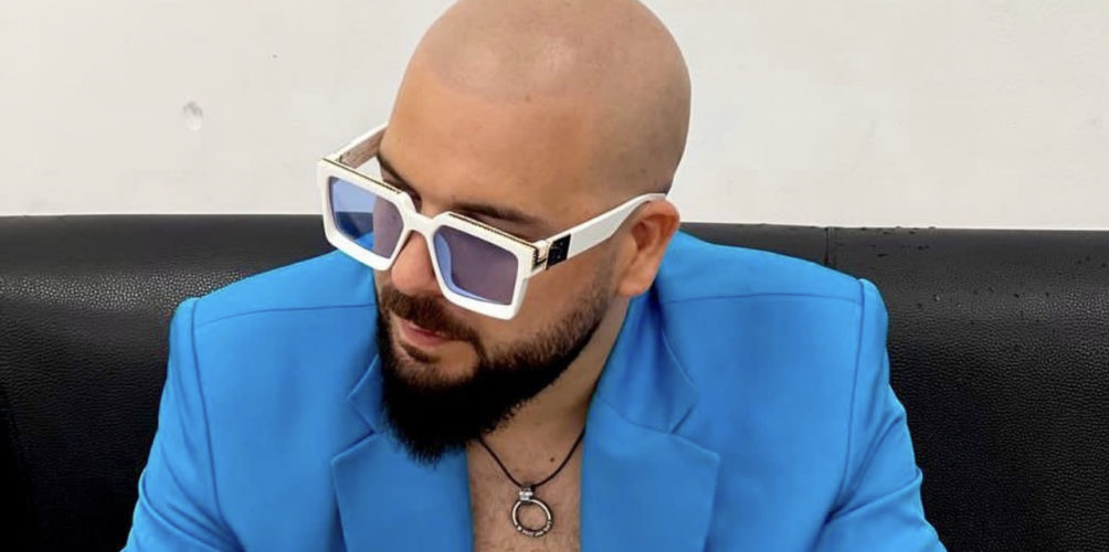 عملية مرحبا 2022.. الدوزي يغني للجالية المغربية ويرحب بها (فيديو)