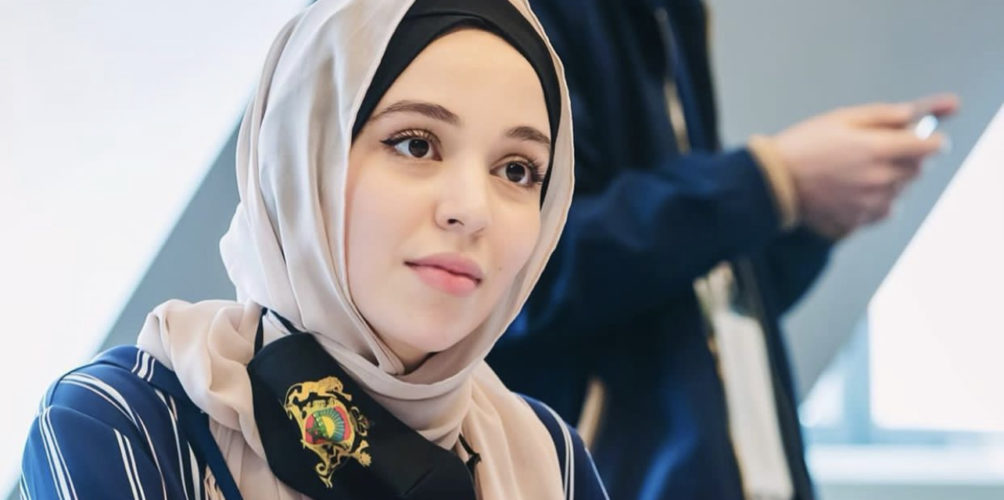 بعد عدة تجارب في العمل الجمعوي.. المؤثرة إحسان بنعلوش تطلق جمعية لدعم الشباب المغربي