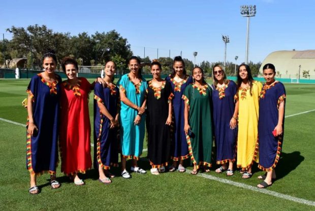 حتى « گندورة » العيد قالك ديالهم.. الجيران ما كيحشموش!