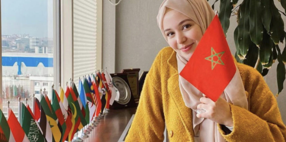 شرفت المغرب.. إحسان بنعلوش تتوج بلقب أفضل شخصية مؤثرة في الوطن العربي