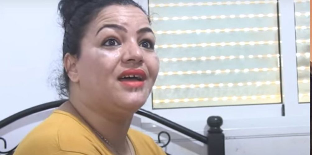 بعد إلقاء القبض عليها.. مغاربة يطالبون باتخاذ أشد العقوبات في حق « فتيحة روتيني اليومي »