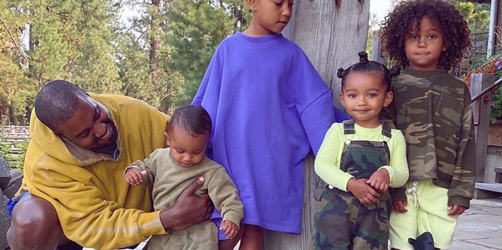 في خطوة طائشة.. كانيي ويست يعرض أطفاله للخطر