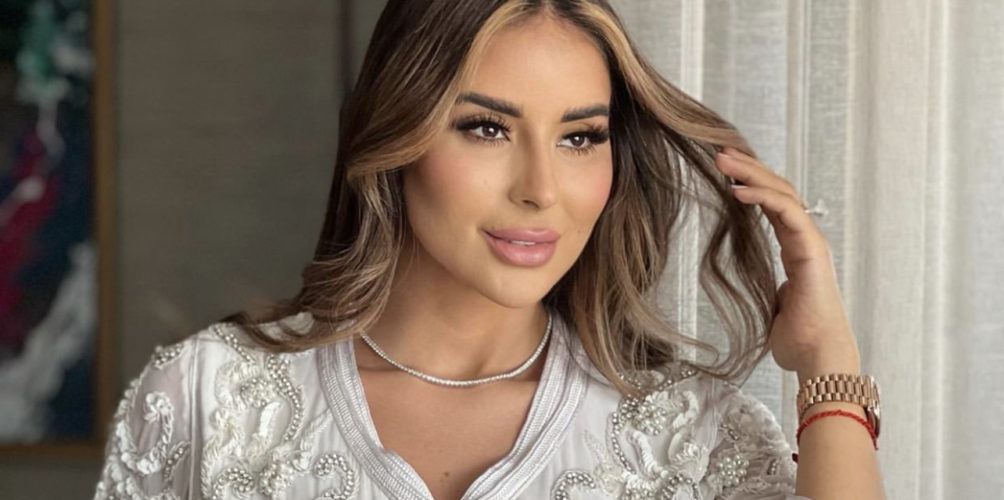 طلبت من متابعيها جمع مبلغ 3 آلاف درهم لمساعدة طفل في وضعية صعبة.. أسماء العمراني تتعرض لوابل من الانتقادات