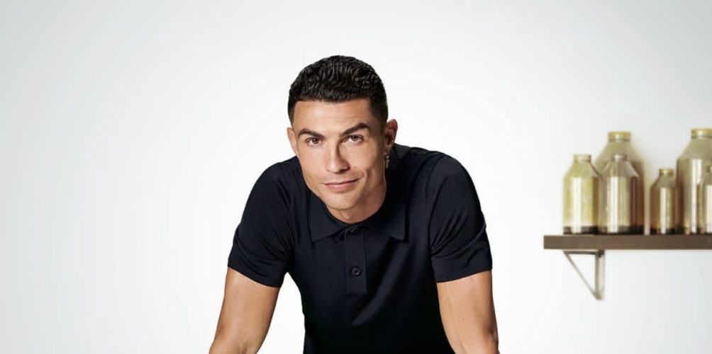 أكثر المشاهير متابعة في العالم.. نصف مليار متابع لرونالدو على إنستغرام (صورة)