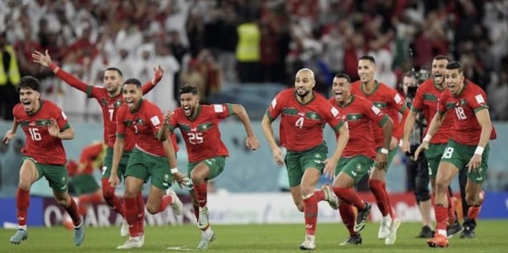 كلمة شكر قليلة فحقكم/ رفعتم رؤوسنا أمام العالم.. مشاهير يعبرون عن افتخارهم بأسود الأطلس