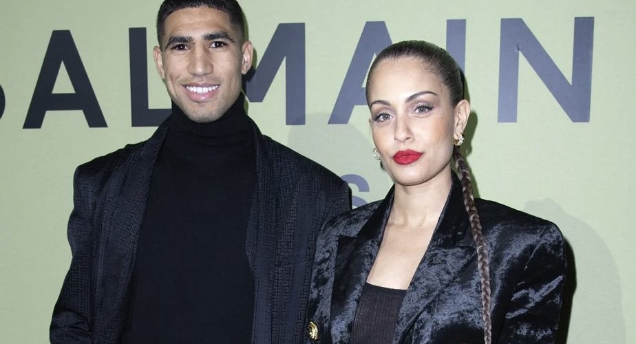 زوجة حكيمي: شكرا لكم يا أسود جعلتمونا نحلم وفزتم بقلوبنا (فيديو)