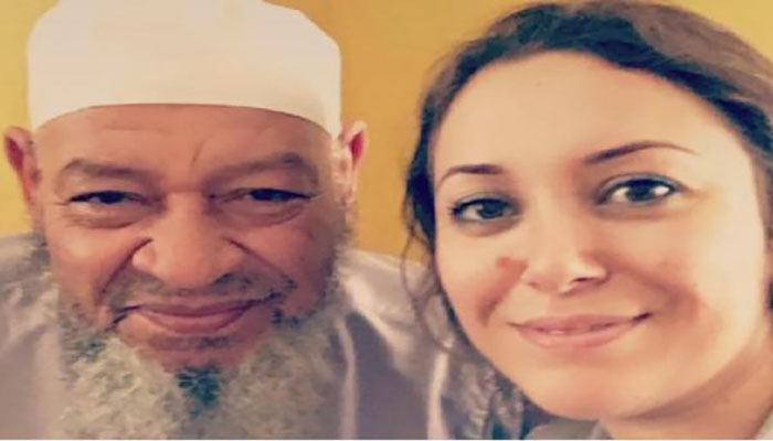 ابنة بلخياط: والدي يؤدي مناسك العمرة هو بخير