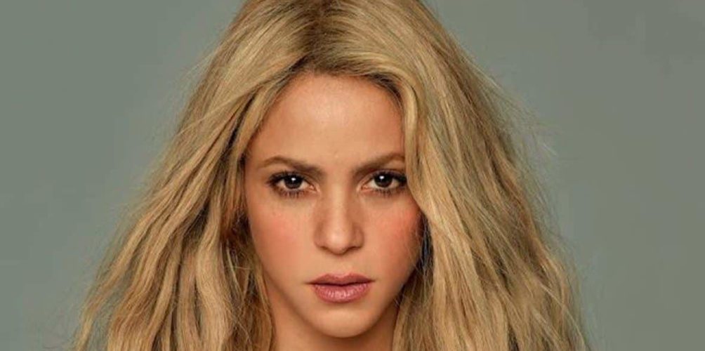 كلاشاتو.. شاكيرا تقصف حبيبها السابق بيكيه في أغنيتها الجديدة (فيديو)