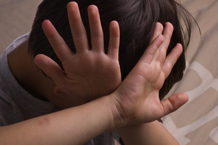 أرقام مرعبة.. الأطفال الذكور بين 6 و10 سنوات هم الأكثر تعرضا للتحرش والاستغلال الجنسي