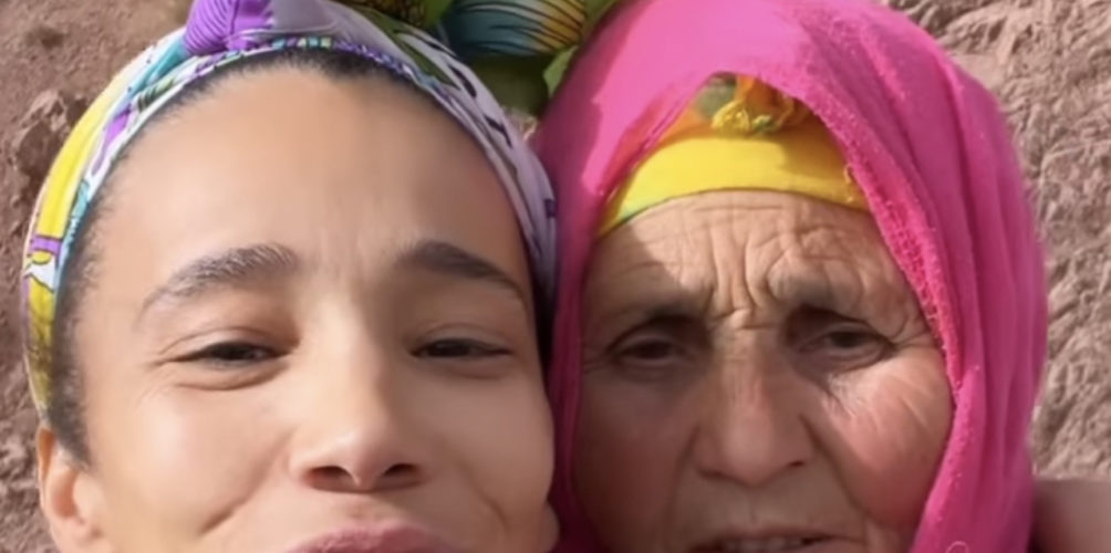 أثنى كثيرون على أخلاقها.. نشطاء على السوشيل ميديا يطالبون المؤثرين بالاقتداء بـ »ميمي »