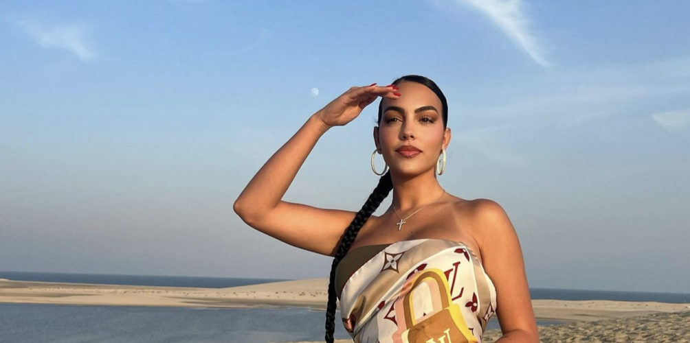 جورجينا: الأغنياء أيضا يعملون (صورة)