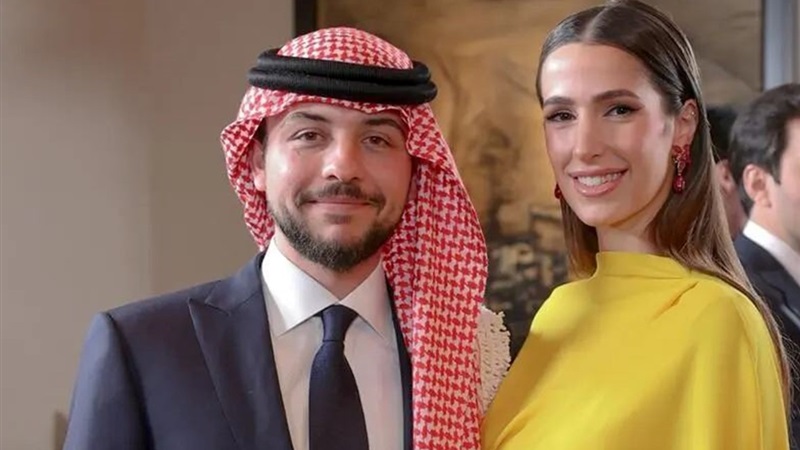 حاصلة على الإجازة في الهندسة وتهوى ركوب الخيل.. معلومات عن رجوى آل سيف زوجة ولي عهد الأردن