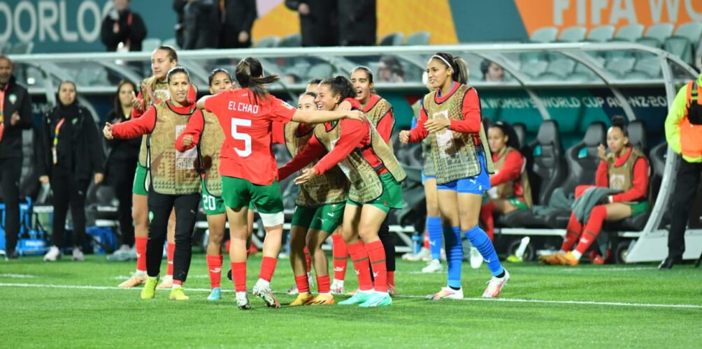 بروح قتالية عالية.. لبؤات الأطلس ينتصرن على المنتخب الكولومبي ويتأهلن إلى الدور الثاني